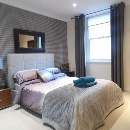 West End -Stunning, 2 Bedroom, Main Door Flat With Private Parking Glasgow Luaran gambar