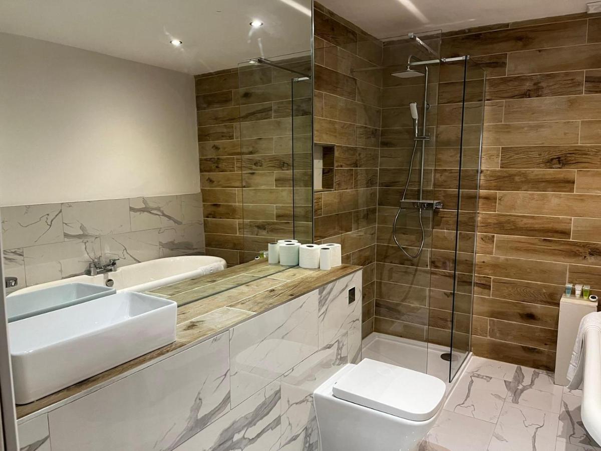 West End -Stunning, 2 Bedroom, Main Door Flat With Private Parking Glasgow Luaran gambar