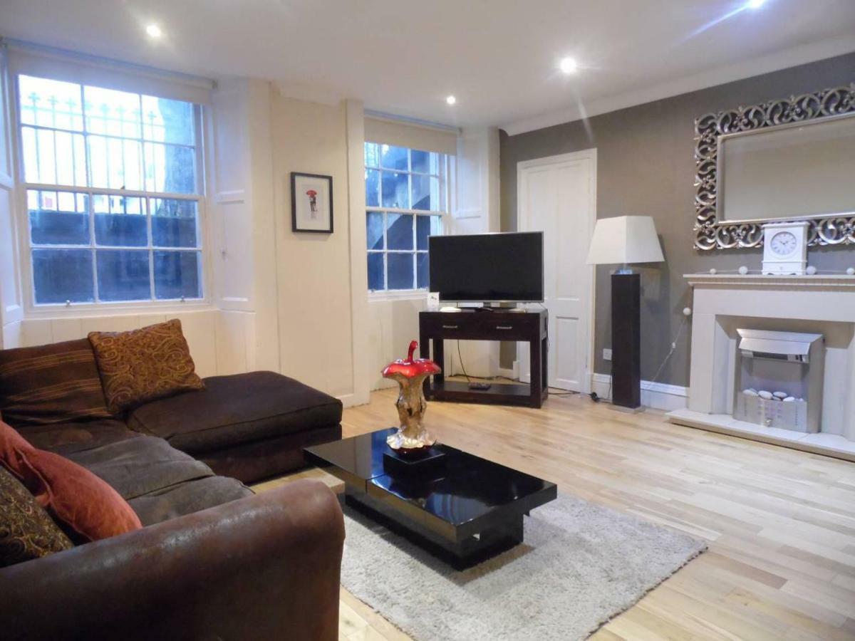 West End -Stunning, 2 Bedroom, Main Door Flat With Private Parking Glasgow Luaran gambar
